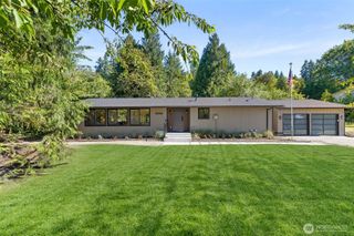 8655 NE 170th Street, Kenmore, WA 98028