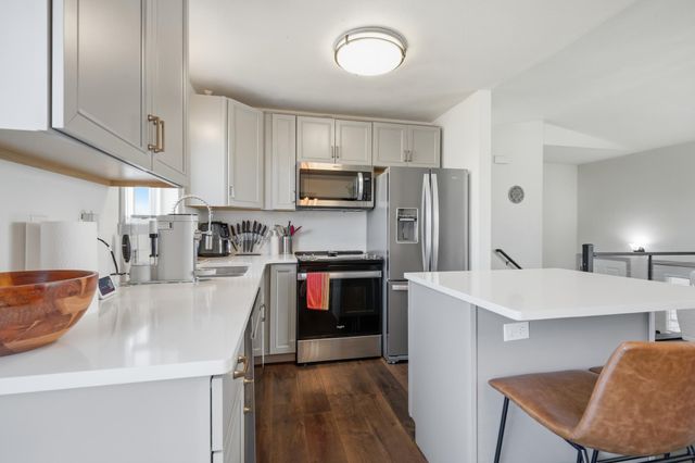 6195 Bennett Court S, Fargo, ND 58104