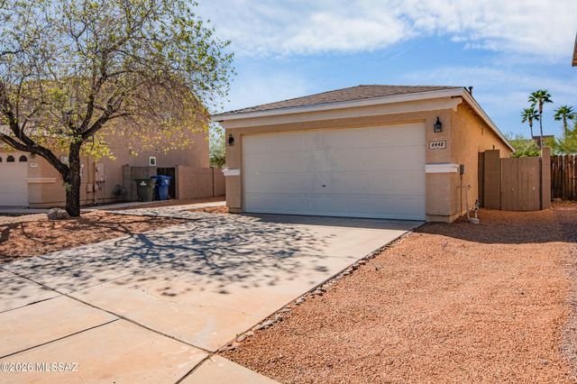6448 S Bright Sun Avenue, Tucson, AZ 85706