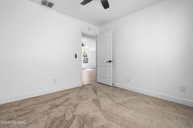 6448 S Bright Sun Avenue, Tucson, AZ 85706