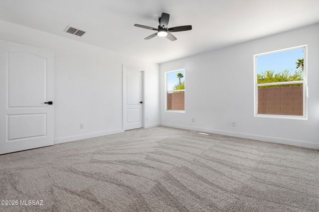 6448 S Bright Sun Avenue, Tucson, AZ 85706