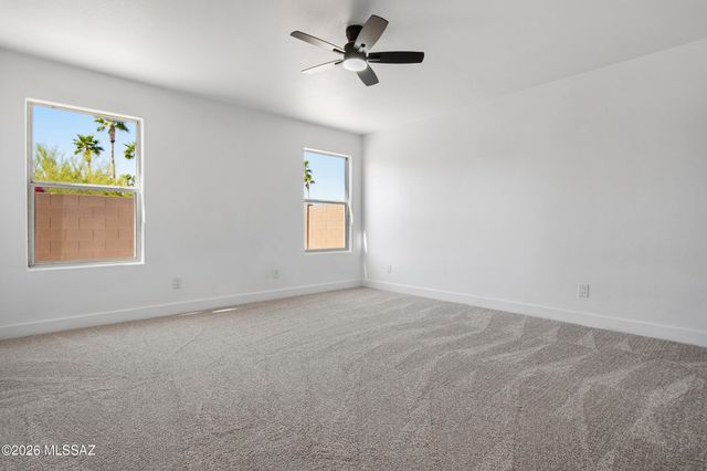 6448 S Bright Sun Avenue, Tucson, AZ 85706