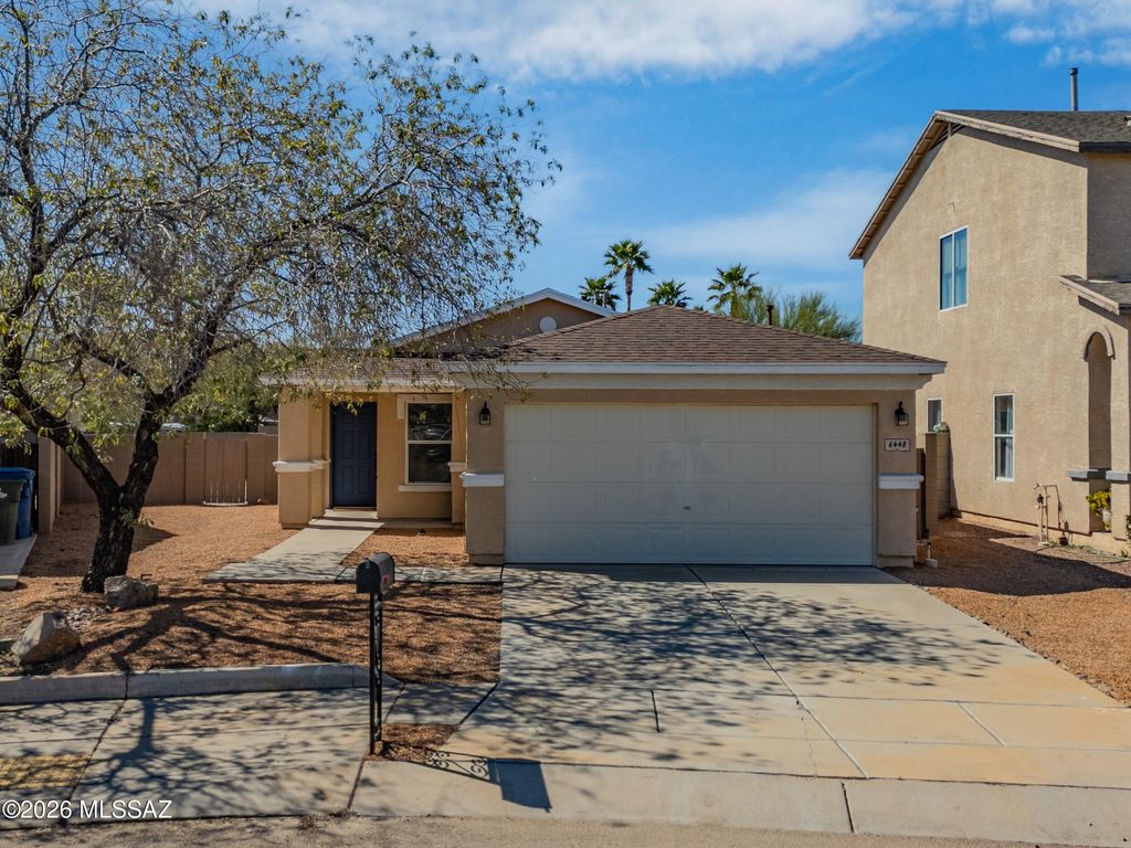 6448 S Bright Sun Avenue, Tucson, AZ 85706