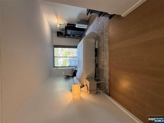 1055 River Road 504, Edgewater, NJ 07020