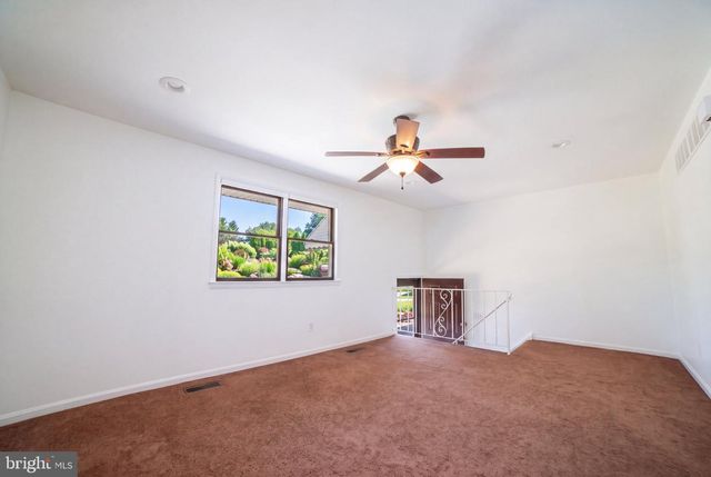 3412 SOLLY AVE, Philadelphia, PA 19136
