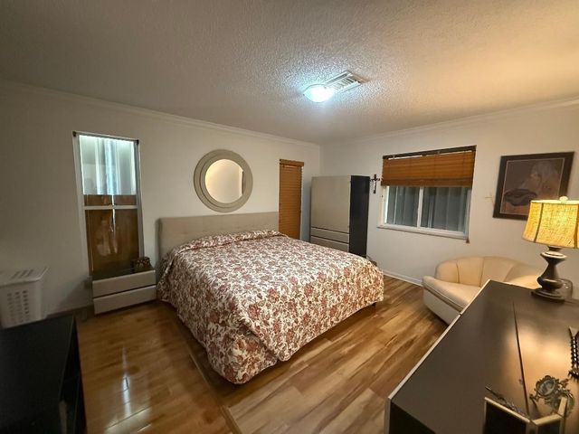 1621 NW 20th Avenue 201, Delray Beach, FL 33445