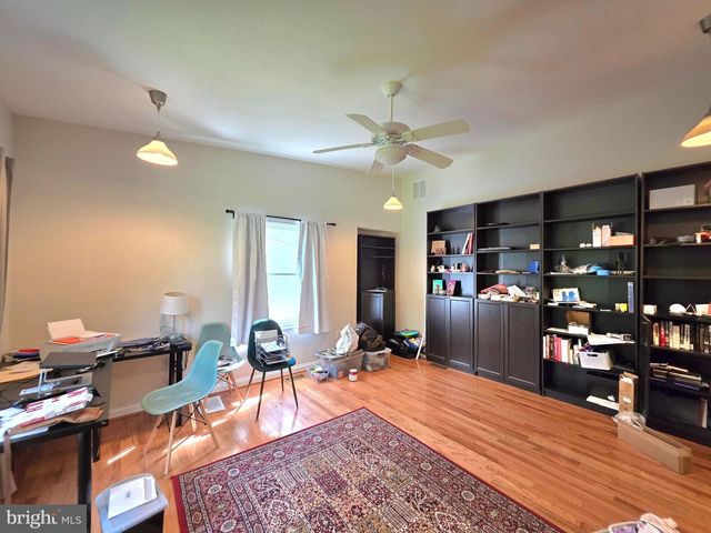 10930 HOWLAND DR, Reston, VA 20191