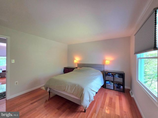 10930 HOWLAND DR, Reston, VA 20191