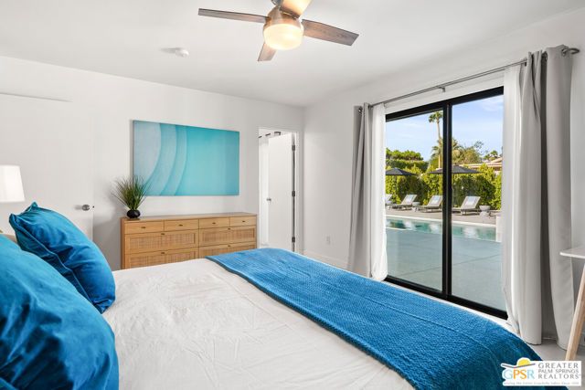 888 E El Conquistador, Palm Springs, CA 92262