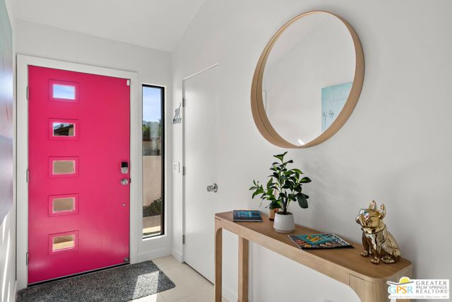 888 E El Conquistador, Palm Springs, CA 92262