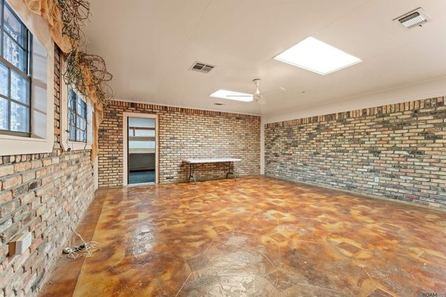 4833 Southwind Dr, Baton Rouge, LA 70816