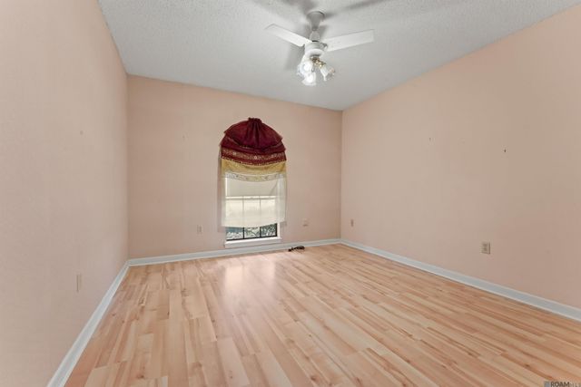 4833 Southwind Dr, Baton Rouge, LA 70816