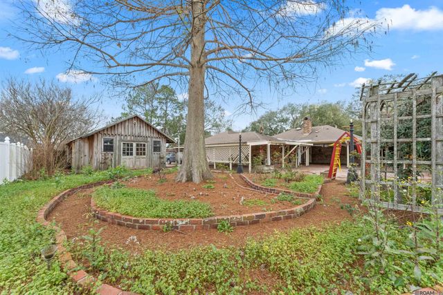 4833 Southwind Dr, Baton Rouge, LA 70816