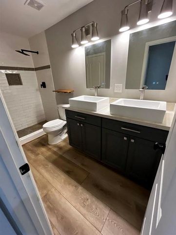 2425 Augusta Drive 44, Houston, TX 77057