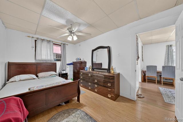 12146 Klinger Street, Hamtramck, MI 48212