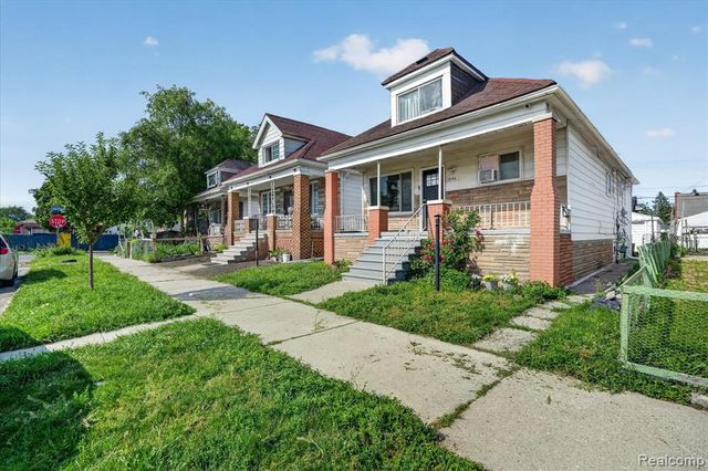 12146 Klinger Street, Hamtramck, MI 48212