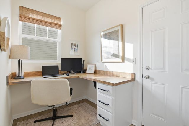 1229 Mariemont Road, Sugar Grove, IL 60554