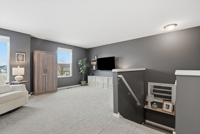 1229 Mariemont Road, Sugar Grove, IL 60554