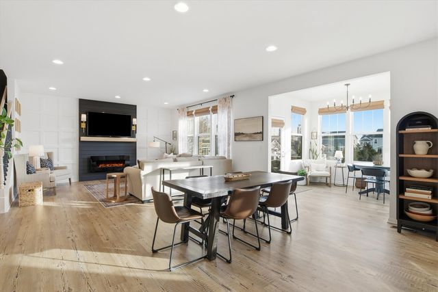 1229 Mariemont Road, Sugar Grove, IL 60554