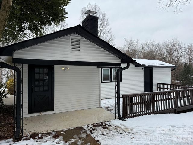 94 Sumner Avenue NW, Concord, NC 28027