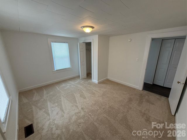 94 Sumner Avenue NW, Concord, NC 28027