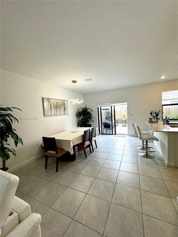 24713 SW 119th Pl, Homestead, FL 33032