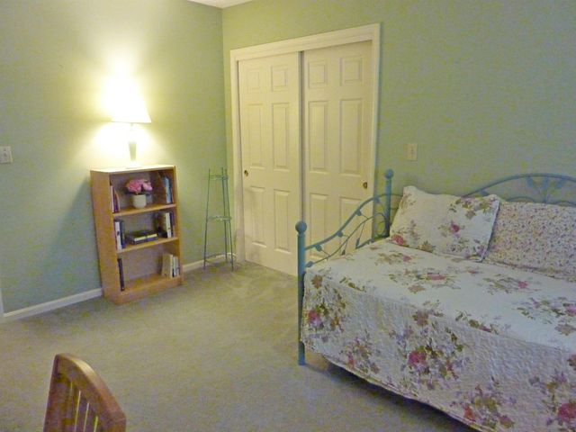 68 Heather Court, Nashua, NH 03062