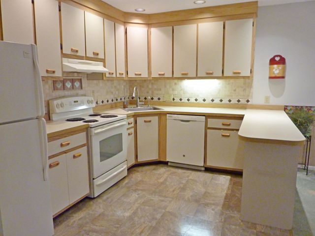 68 Heather Court, Nashua, NH 03062