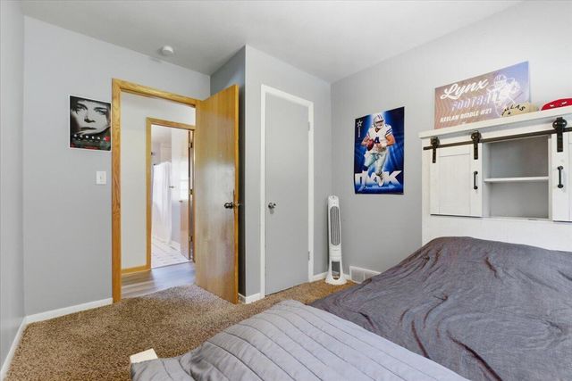 821 MCKENZIE Avenue, Council Bluffs, IA 51503