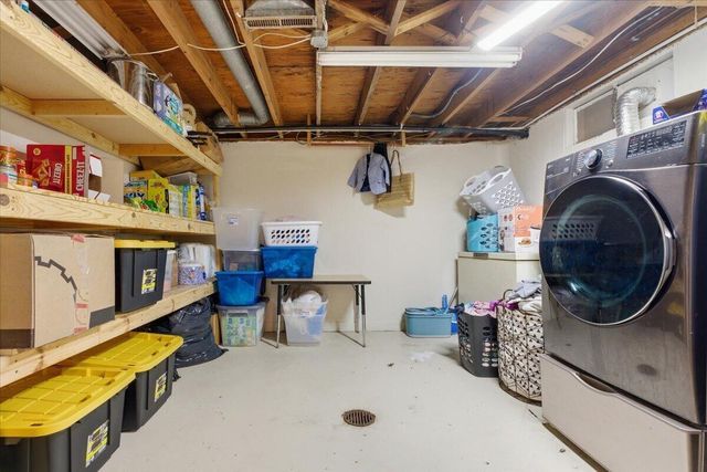 821 MCKENZIE Avenue, Council Bluffs, IA 51503