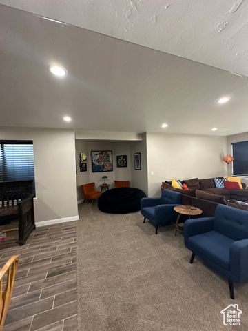 607 S HAYLIE LN, Tooele, UT 84074