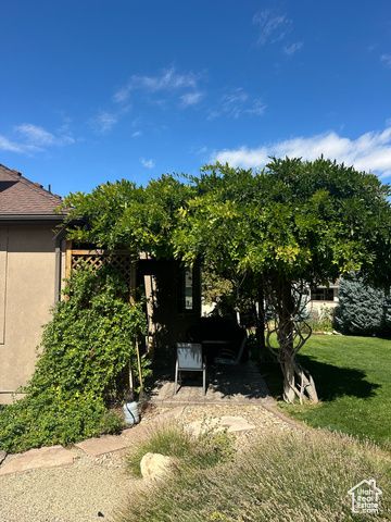 607 S HAYLIE LN, Tooele, UT 84074