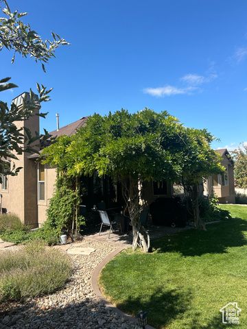 607 S HAYLIE LN, Tooele, UT 84074