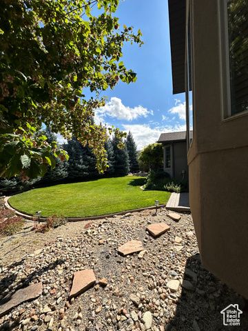 607 S HAYLIE LN, Tooele, UT 84074