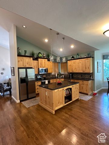 607 S HAYLIE LN, Tooele, UT 84074