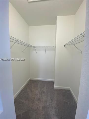 593 NE 208th Terrace, Miami, FL 33179