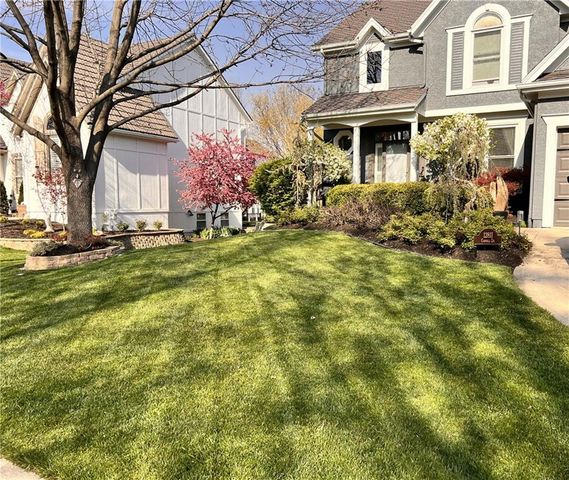 12811 Connell Street, Overland Park, KS 66213