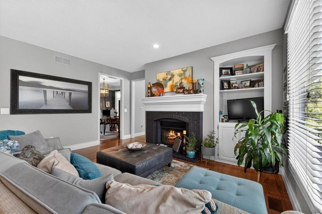 12811 Connell Street, Overland Park, KS 66213