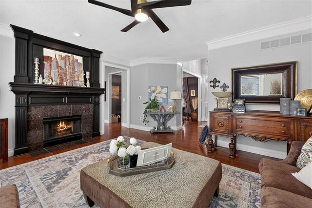 12811 Connell Street, Overland Park, KS 66213