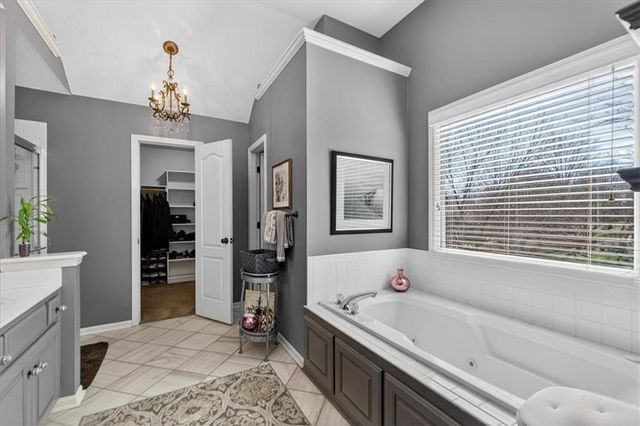 12811 Connell Street, Overland Park, KS 66213