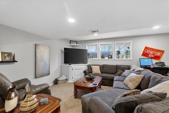 12811 Connell Street, Overland Park, KS 66213