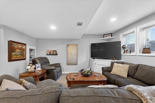 12811 Connell Street, Overland Park, KS 66213