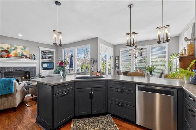 12811 Connell Street, Overland Park, KS 66213