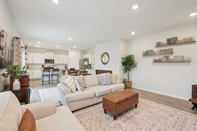 287 Crestview Lane, Pickerington, OH 43147