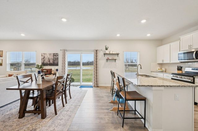 287 Crestview Lane, Pickerington, OH 43147