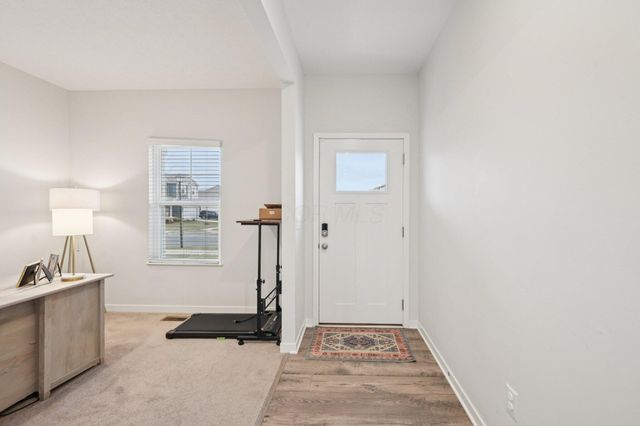 287 Crestview Lane, Pickerington, OH 43147