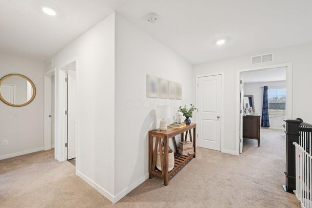 287 Crestview Lane, Pickerington, OH 43147