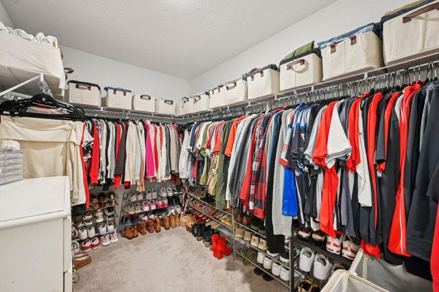 287 Crestview Lane, Pickerington, OH 43147