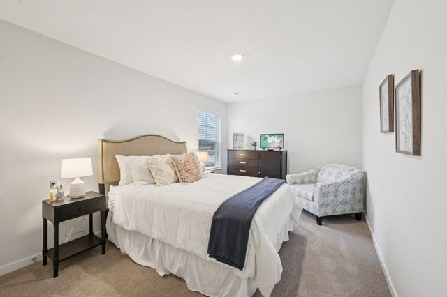 287 Crestview Lane, Pickerington, OH 43147