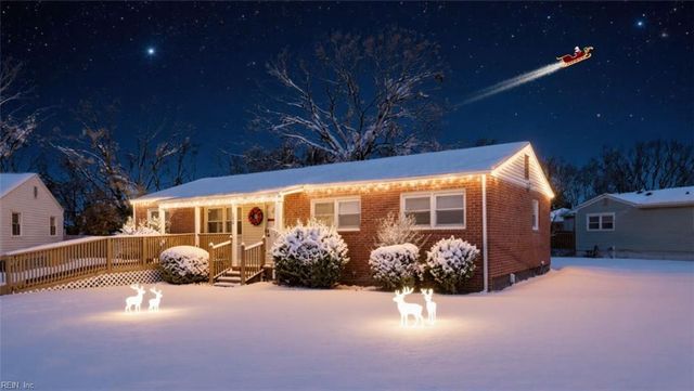 126 Bowen DR, Hampton, VA 23666